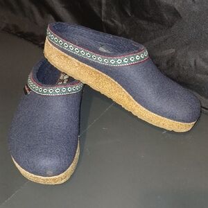Womans Haflinger Dark Blue Wool GZ Grizley Classic Clog Size 39 (US 8)